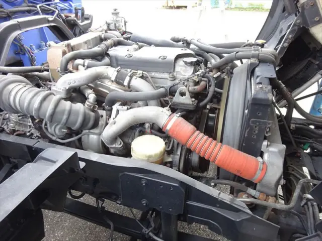 いすゞ フォワード LKG-FTR90T2(2WD)の写真37