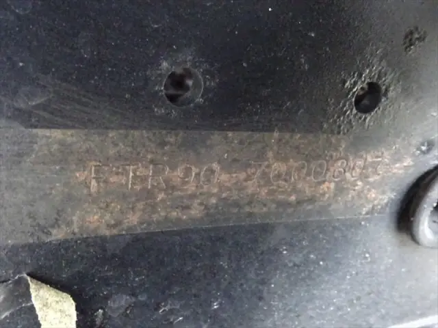 いすゞ フォワード LKG-FTR90T2(2WD)の写真39