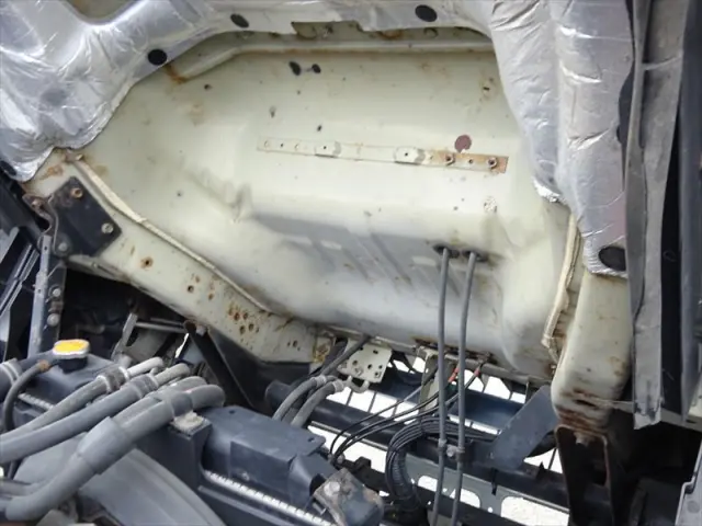 いすゞ フォワード LKG-FTR90T2(2WD)の写真40