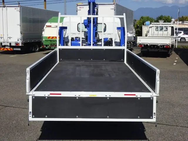 三菱 キャンター 2RG-FEB80の写真17