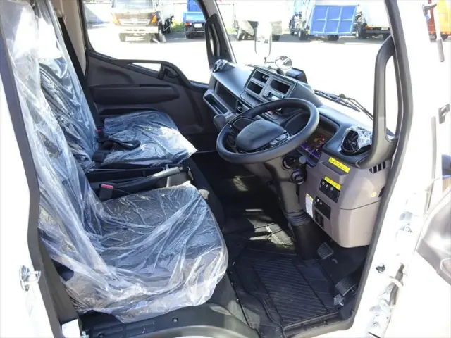 三菱 キャンター 2RG-FEB80の写真20