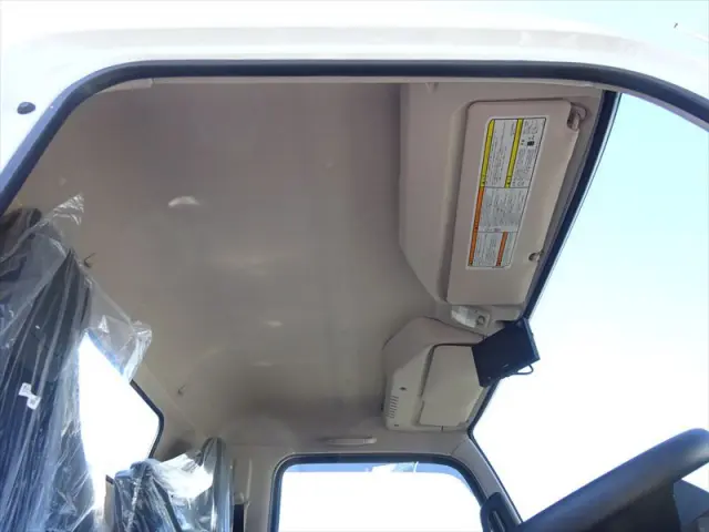 三菱 キャンター 2RG-FEB80の写真21