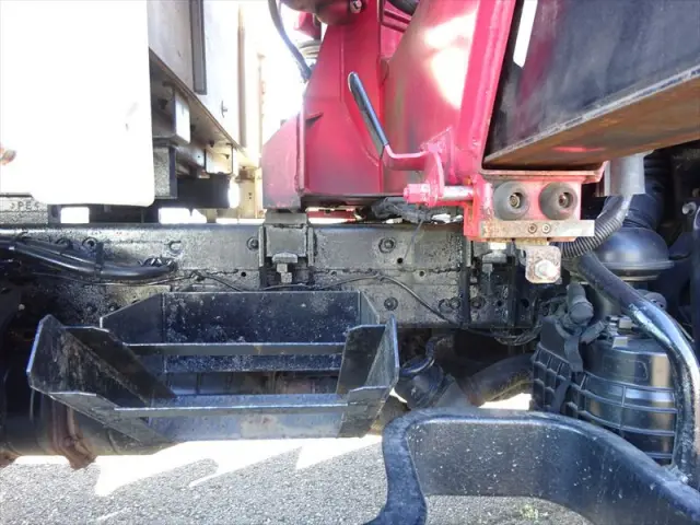 いすゞ エルフ TKG-NKR85AR(2WD)の写真11