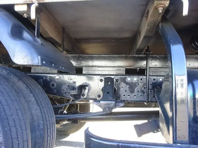 いすゞ エルフ TKG-NKR85AR(2WD)の写真12