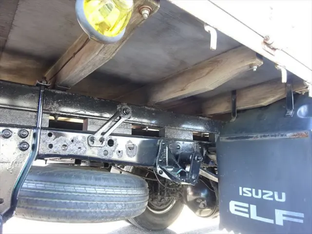 いすゞ エルフ TKG-NKR85AR(2WD)の写真13