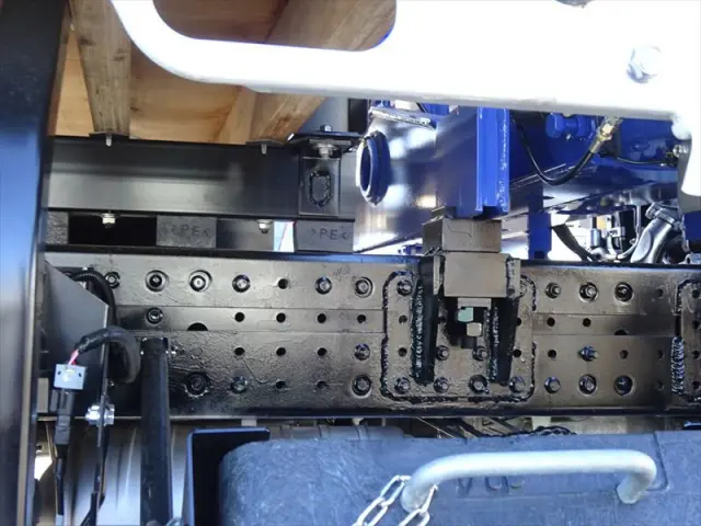 三菱 キャンター 2PG-FEB80(2WD)の写真11