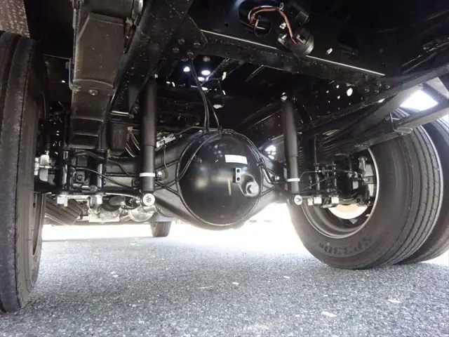 三菱 キャンター 2RG-FEB80(2WD)の写真9