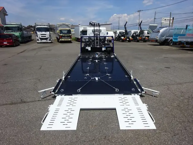 三菱 キャンター 2RG-FEB80(2WD)の写真11