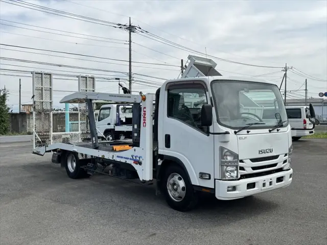 いすゞ エルフ TKG-NKR85YN(2WD)の写真2