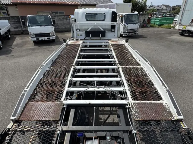 いすゞ エルフ TKG-NKR85YN(2WD)の写真15