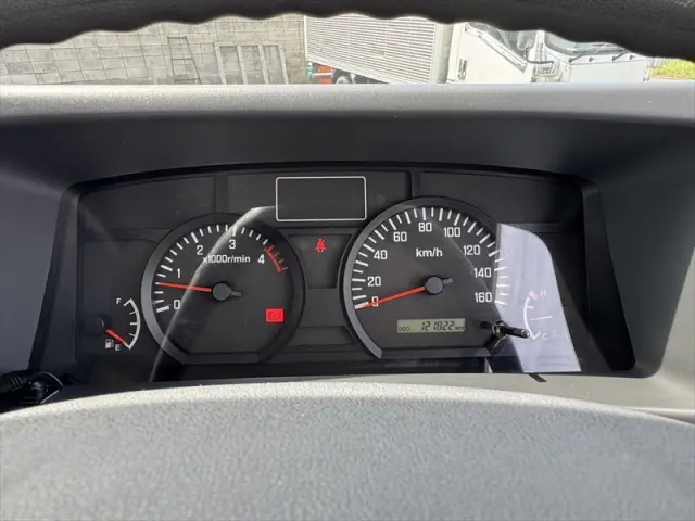 いすゞ エルフ TKG-NKR85YN(2WD)の写真44