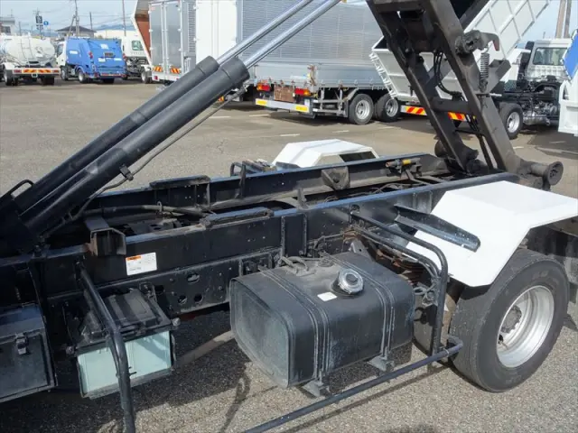 日野 レンジャー TKG-FC9JEAA(2WD)の写真6