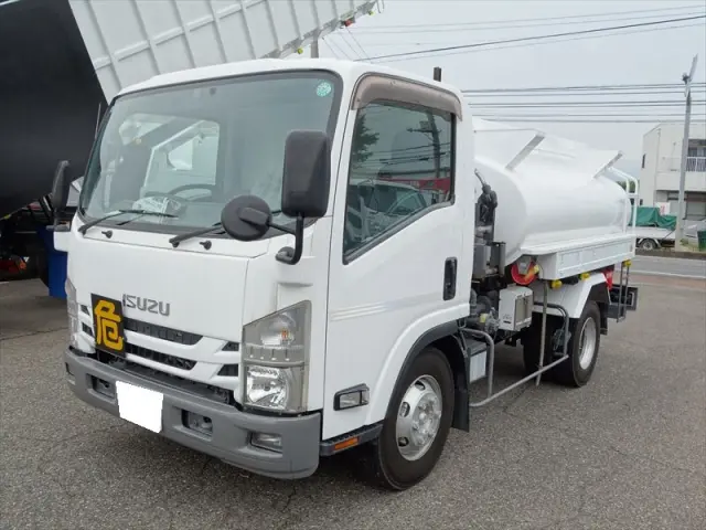 いすゞ エルフ TPG-NPR85YN(2WD)の写真1