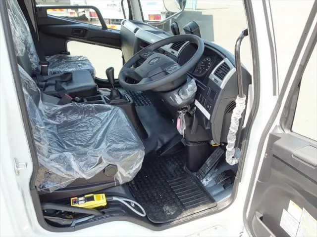 三菱 ファイター 2KG-FK72Fの写真13