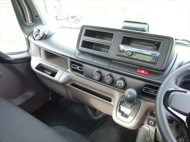 三菱 キャンター 2RG-FGA50(4WD)の写真18