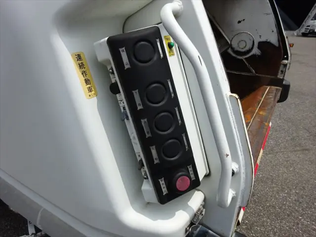 三菱 ファイター TKG-FK71Fの写真42