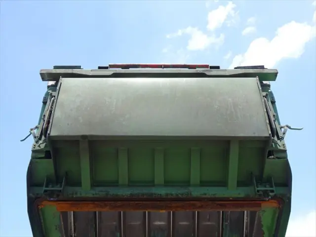 日野 レンジャー QKG-FJ7JGAA(2WD)の写真18