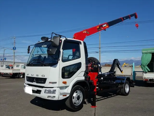 三菱 ファイター 2KG-FK72Fの写真1
