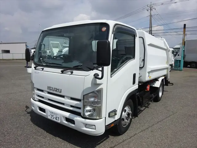 いすゞ エルフ PDG-NPR75N(2WD)の写真1