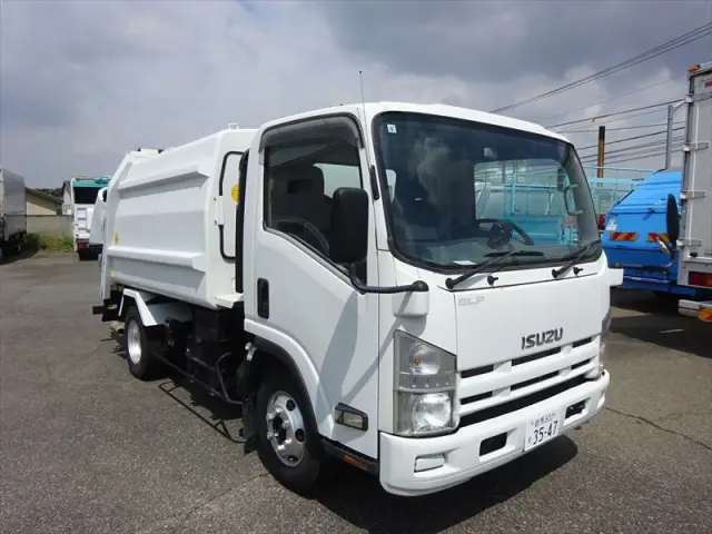 いすゞ エルフ PDG-NPR75N(2WD)の写真2