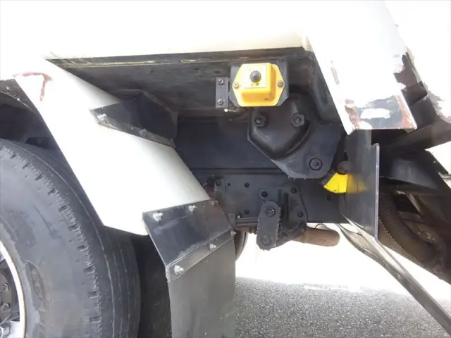 いすゞ エルフ PDG-NPR75N(2WD)の写真6