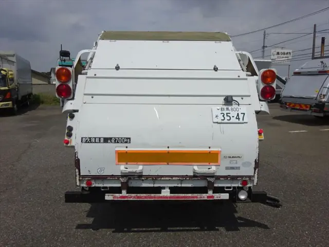 いすゞ エルフ PDG-NPR75N(2WD)の写真10