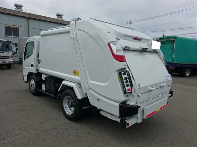 三菱 キャンター 2RG-FEAV0の写真3