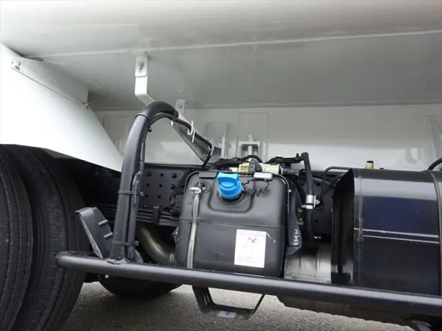 三菱 キャンター 2RG-FEAV0の写真7