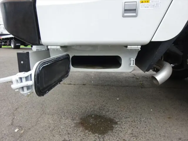 三菱 キャンター 2RG-FEAV0の写真18