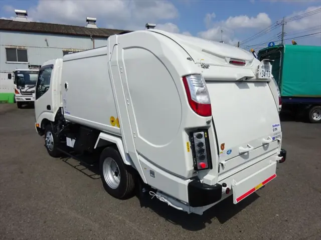 トヨタ ダイナ 2KG-XZU605A(2WD)の写真3