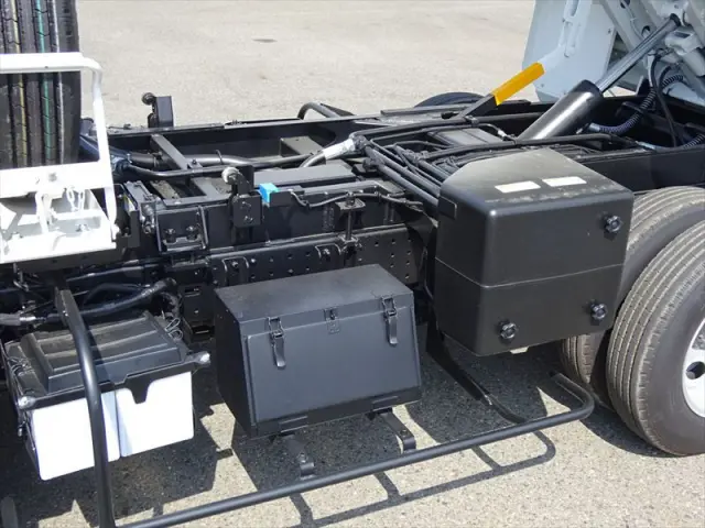 トヨタ ダイナ 2KG-XZU605A(2WD)の写真5