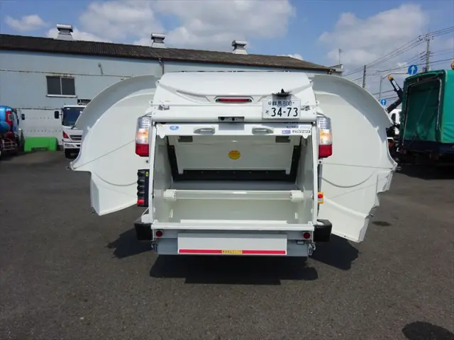 トヨタ ダイナ 2KG-XZU605A(2WD)の写真12