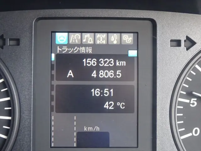 三菱 ファイター 2KG-FK62Fの写真23