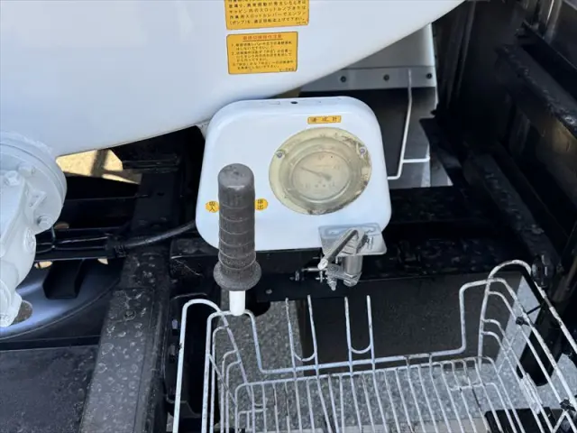 マツダ タイタン BDG-LKR85N(2WD)の写真7