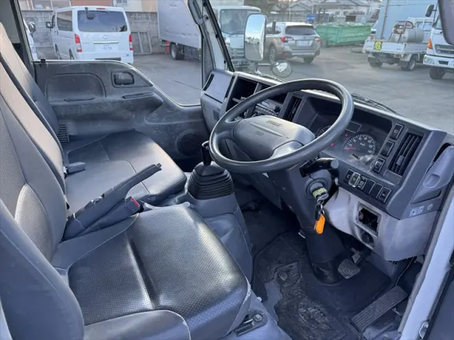 マツダ タイタン BDG-LKR85N(2WD)の写真10