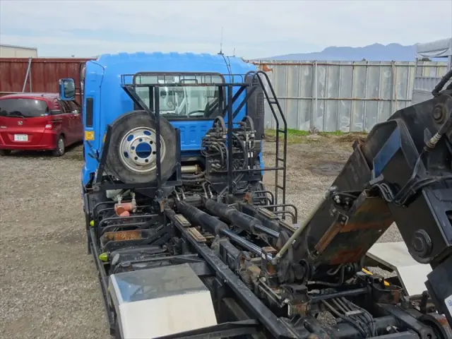 いすゞ フォワード PKG-FRR90S2の写真10