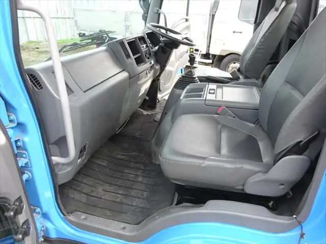 いすゞ フォワード PKG-FRR90S2の写真23