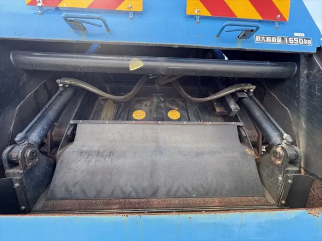 三菱 ファイター TKG-FK71Fの写真9