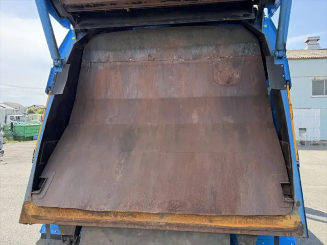 三菱 ファイター TKG-FK71Fの写真16