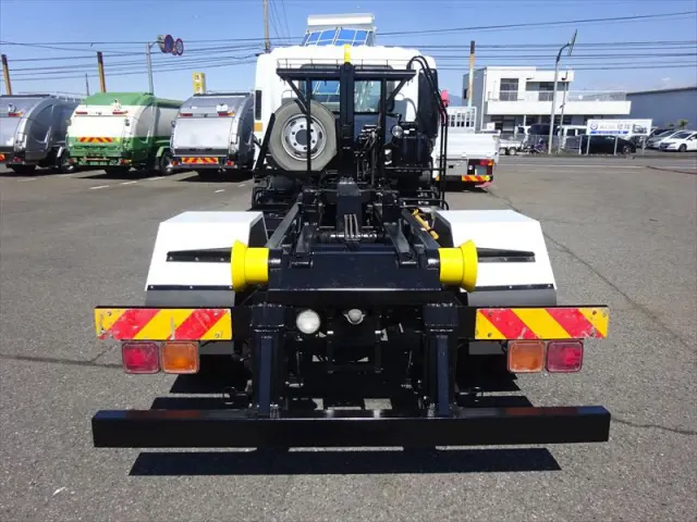 いすゞ フォワード SKG-FRR90S2の写真11