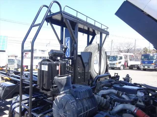 いすゞ フォワード SKG-FRR90S2の写真32