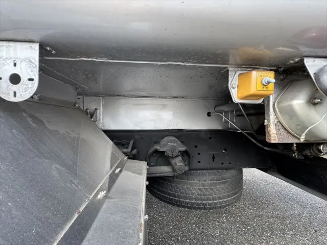 UD コンドル QKG-PK39LH(2WD)の写真17