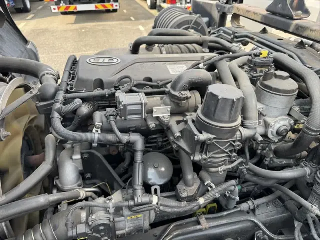 UD コンドル QKG-PK39LH(2WD)の写真24