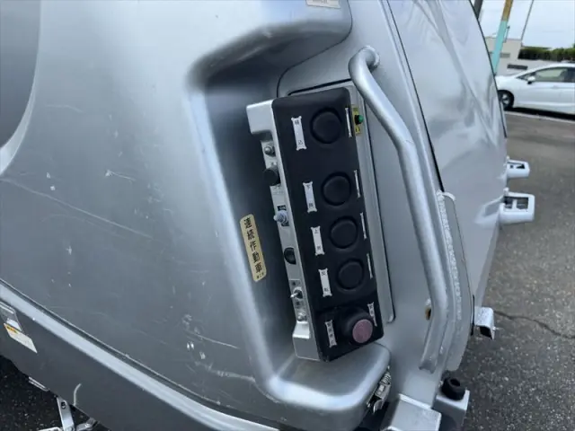 UD コンドル QKG-PK39LH(2WD)の写真31