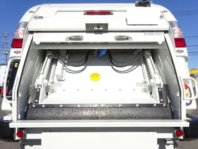 日野 デュトロ 2KG-XZU605X(2WD)の写真9