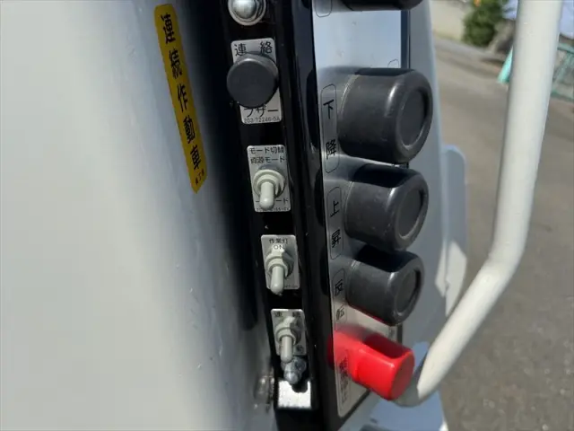 日野 デュトロ 2KG-XZU605Xの写真8