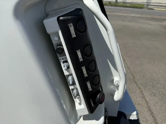 日野 レンジャー TKG-FC9JGAA(2WD)の写真9