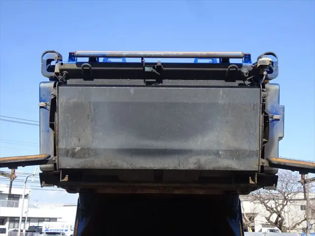 三菱 キャンター TPG-FDA50(4WD)の写真19