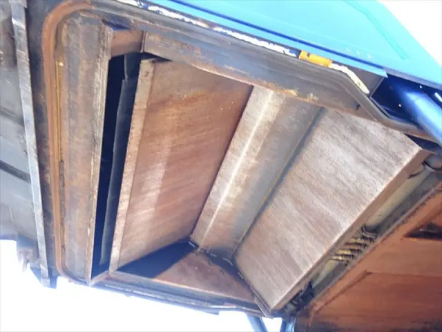 三菱 キャンター TPG-FDA50(4WD)の写真21