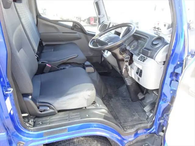 三菱 キャンター TPG-FDA50(4WD)の写真26